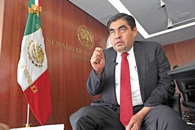 Pide Barbosa limpiar al PRD de traidores