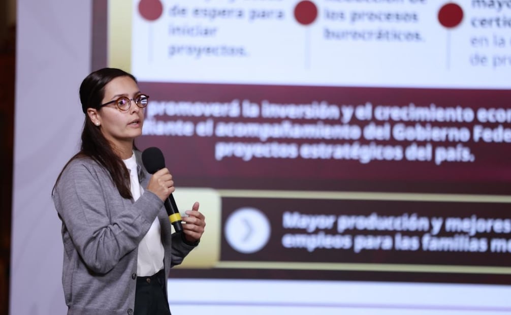Ximena Escobedo, subsecretaria de industria y comercio de la Secretaría de Economía, en la “Mañanera del Pueblo” del miércoles 10 de junio de 2026 en Palacio Nacional. Foto: Diego Simón Sánchez/ EL UNIVERSAL