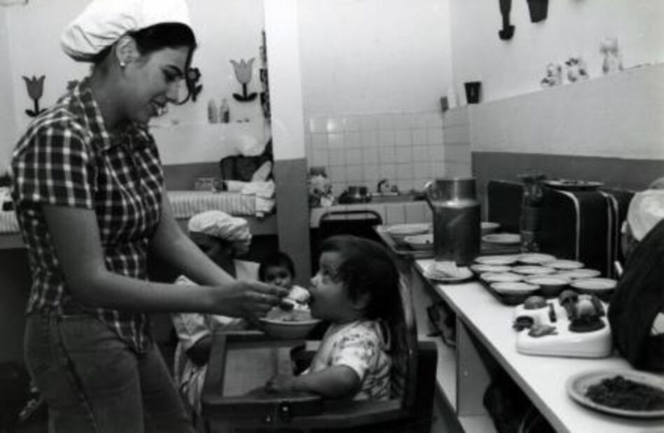 Cuando se convencía a las mamás de llevar a sus hijos a las guarderías