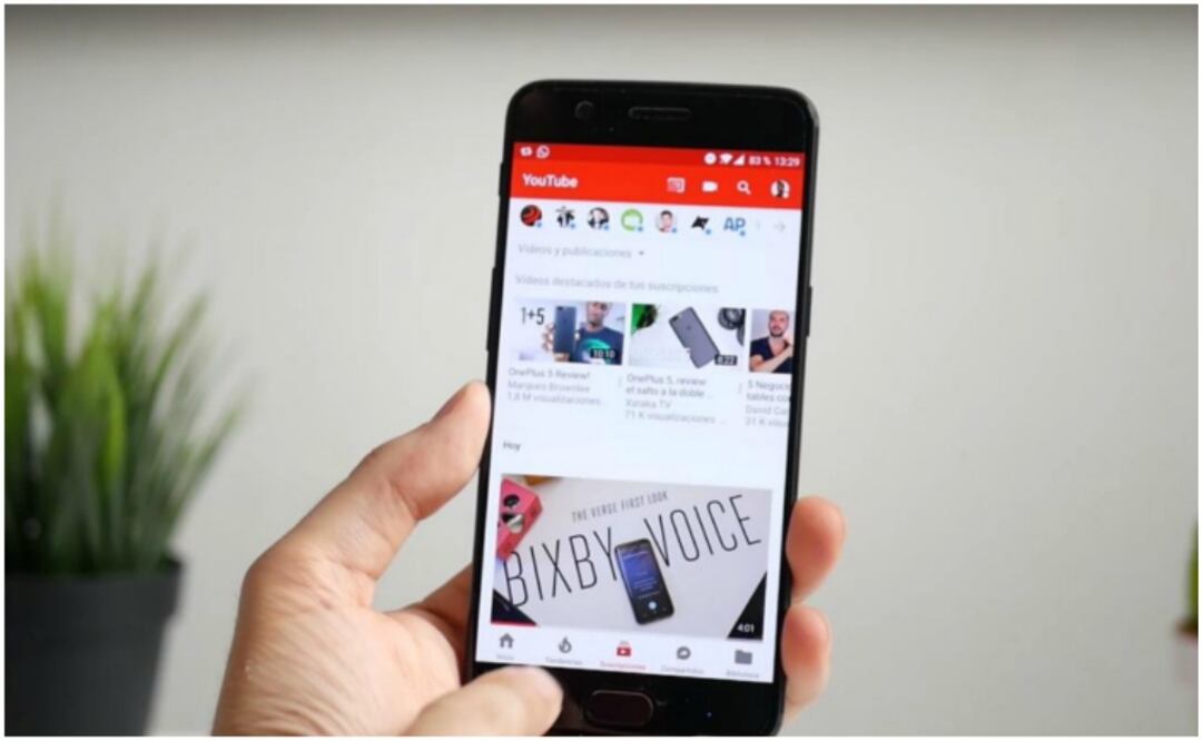 Actualmente YouTube utiliza algoritmos para determinar si el contenido de un video es apto para ser avisado