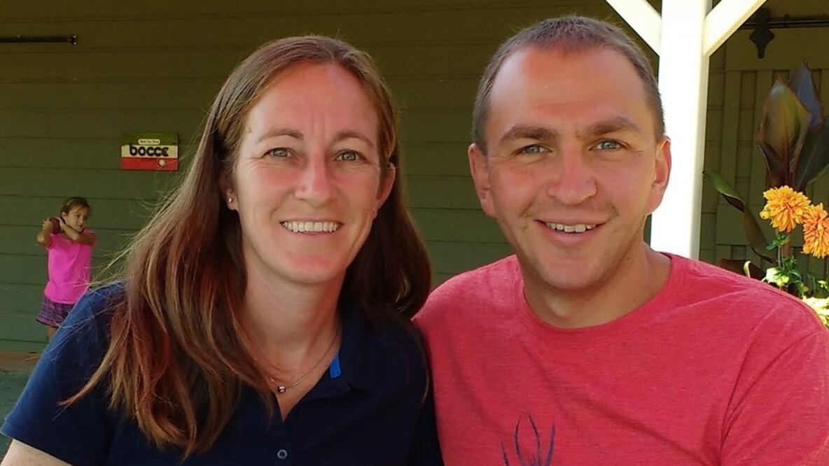 Laura y Brad Barrett tienen dos hijas pequeñas y viven en Virginia, en el este de Estados Unidos. Foto: Especial