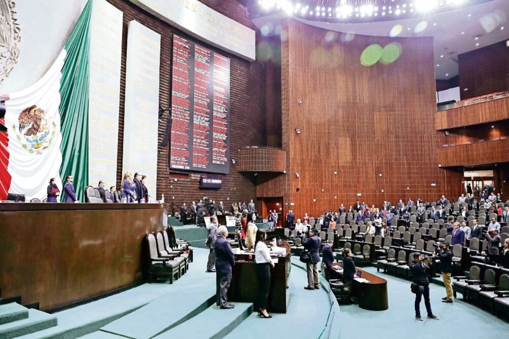 Los diputados tienen la facultad para aprobar el plan de desarrollo, regresarlo y dar seguimiento al cumplimiento de las metas sexenales. (ARCHIVO EL UNIVERSAL)