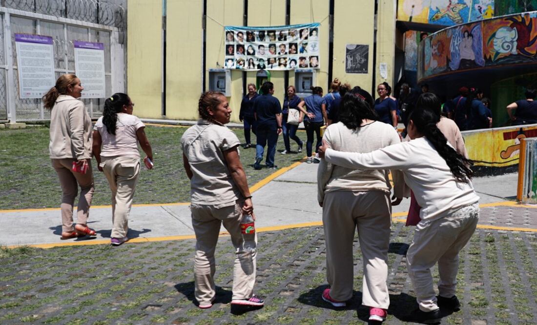 Female inmates suffer violence, poverty, and mistreatment - Photo: Ivan Stephens/EL UNIVERSAL