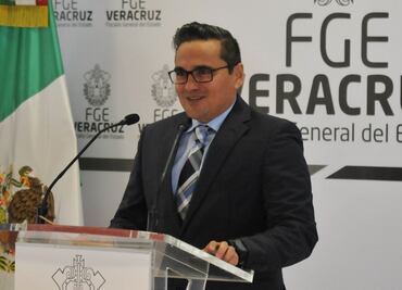 Acusan de despojo al Fiscal de Veracruz