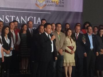 Entregan a Fayad constancia como gobernador electo de Hidalgo