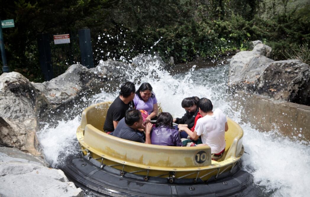 Six Flags prevé menos de 2.5 millones de asistentes en Oaxtepec