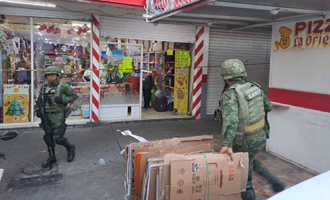 Los oficiales repelieron la agresión, lo que dejó siete personas lesionadas. Tras la balacera, militares arribaron al lugar de los hechos. Foto: Juan Carlos Williams/El Universal