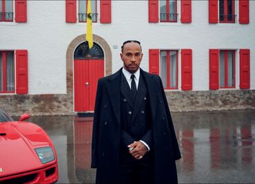 Lewis Hamilton vive su primer día como piloto de Ferrari; lo recibieron con su auto favorito