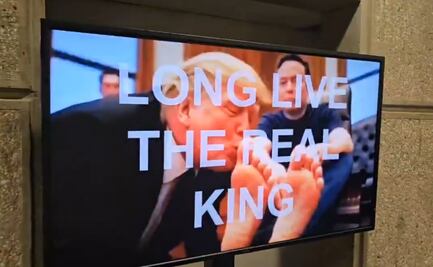 VIDEO: “Viva el verdadero Rey” Trump besa los pies de Musk y desata polémica; señalan creación de video con IA