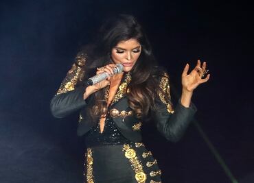 Ana Bárbara toma las críticas y burlas de quien viene