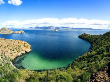 Playas semivírgenes y pinturas rupestres en Mulegé