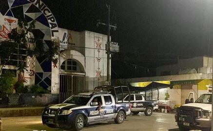 Policías acuden a llamado por muerte de niño en poza de SLP, pero 3 mueren por desgajamiento de cerro