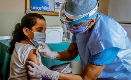Vacunas, niños y Covid-19: riesgos y desafíos
