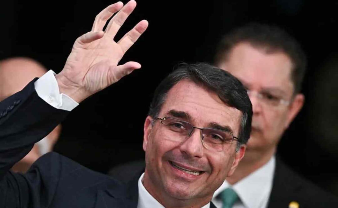 Fotografía de archivo del senador brasileño Flávio Bolsonaro, hijo de expresidente Jair Bolsonaro. Foto: EFE