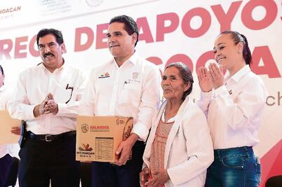 Aureoles inaugura obras y entrega apoyos en Juangapeo