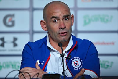 Tiene razón, nos puso en nuestro sitio