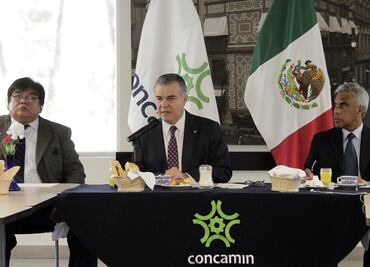 No habrá reactivación sin participación de la IP, dice AMLO a industriales de Concamin