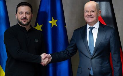 Canciller alemán califica de “falsas y peligrosas” las palabras de Trump sobre Zelensky; lo llamó “dictador”