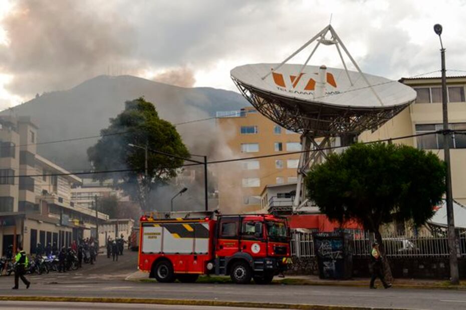 SIP rechaza ataques a medios durante protestas en Ecuador