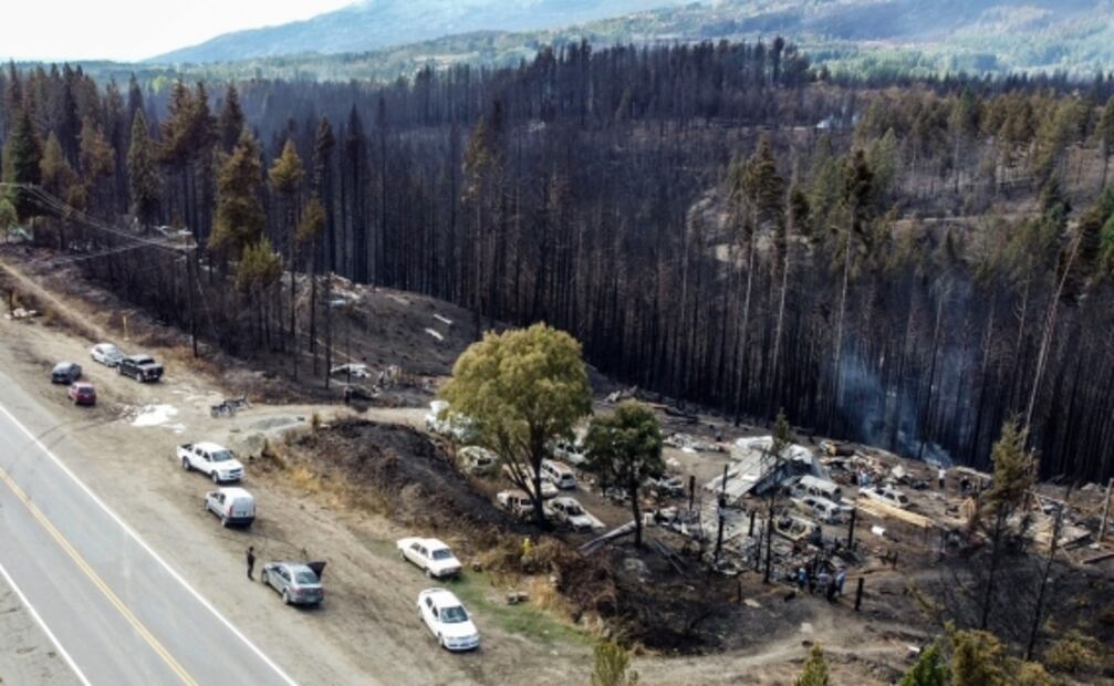 Atacan con piedras camioneta de Alberto Fernández, presidente de Argentina 
