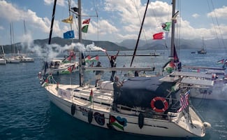 Israel intercepta 5 de los 10 barcos con ayuda humanitaria rumbo a la Franja de Gaza; 400 activistas están “secuestrados”, acusan