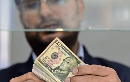 Guerra en Medio Oriente pega a pronósticos del superpeso