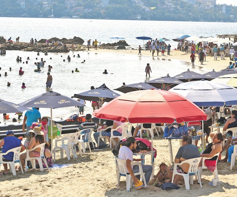 En diciembre pasado se decretó el color amarillo en la entidad, para permitir la ocupación de hasta 70% en hoteles y restaurantes. ARCHIVO EL UNIVERSAL