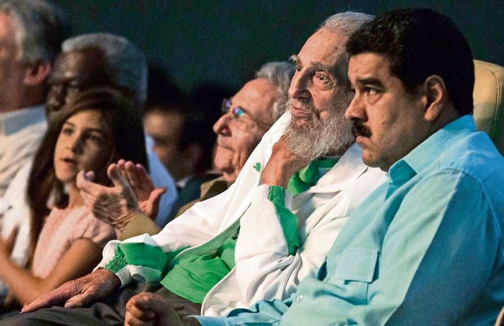 Durante la gala celebrada con motivo de su cumpleaños número 90 el 13 de agosto de 2016. (AP)