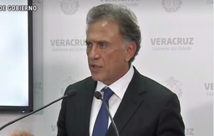 Duarte dio agua en lugar de quimioterapias a niños con cáncer, acusa Yunes