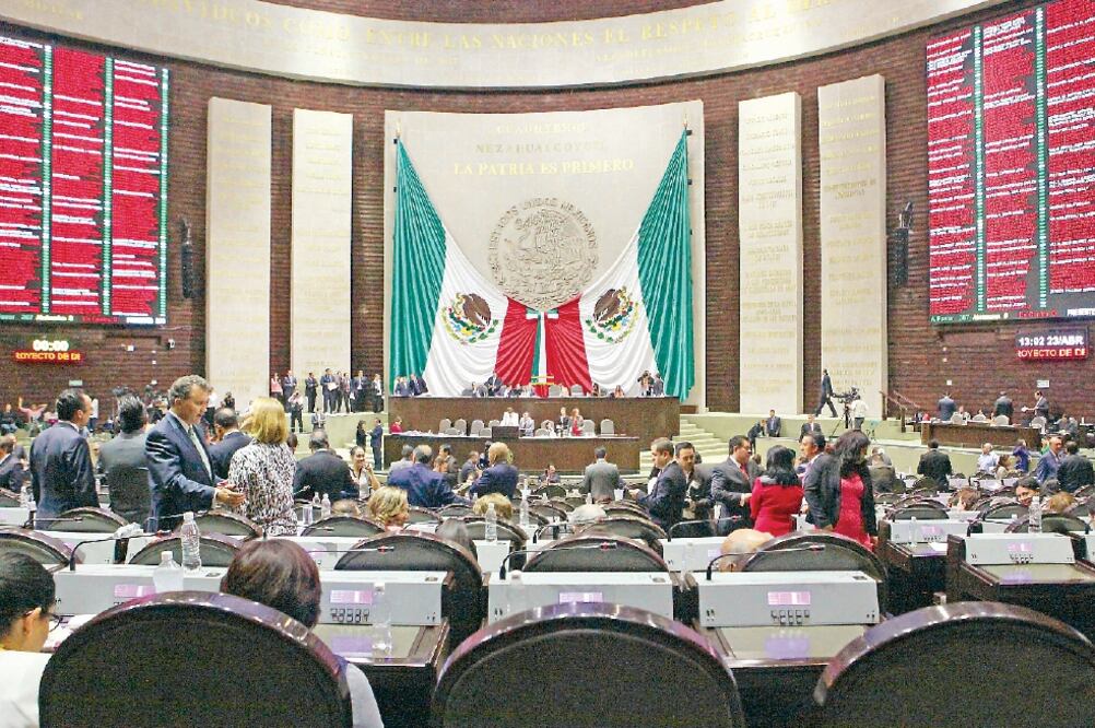 El PRI tendrá seis espacios; PAN, tres; PRD, dos; PVEM, Morena y MC, un lugar; Panal y PES, ninguno (ARCHIVO EL UNIVERSAL)