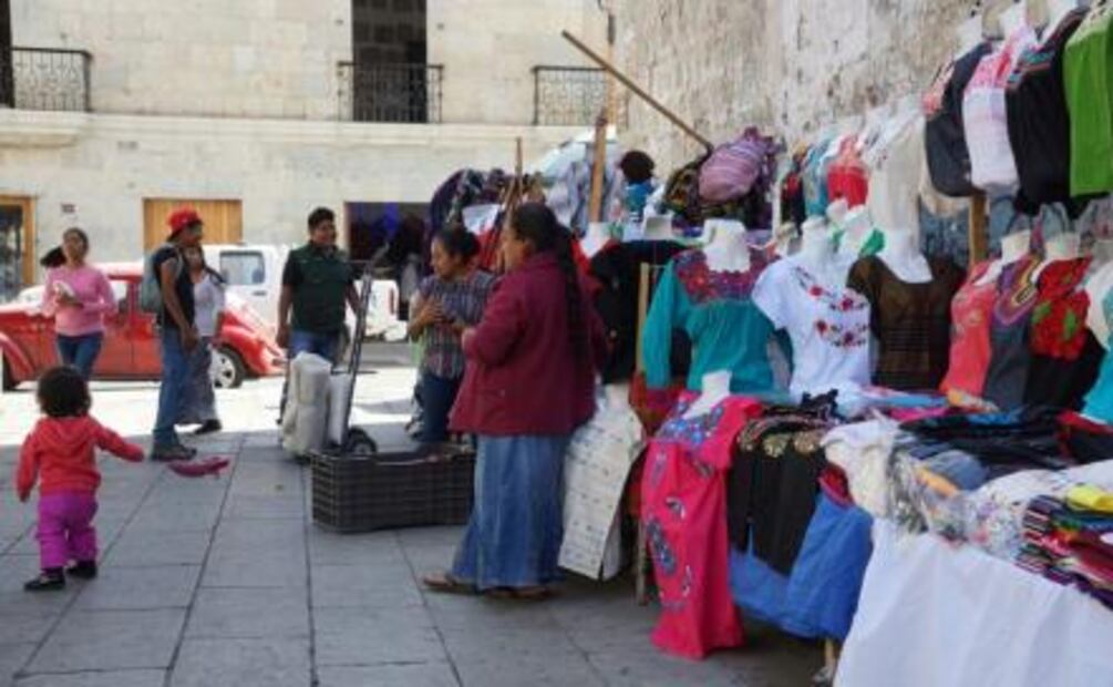 Patrimonio cultural de Oaxaca, entre destrozos y ambulantes