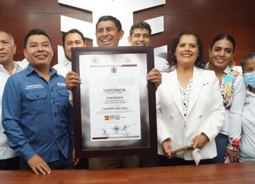 Recibe Salomón Jara constancia de mayoría que lo acredita como gobernador electo de Oaxaca