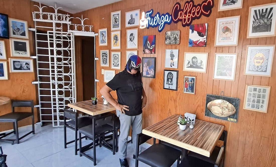 Por primera vez se exponen dos máscaras de un personaje en una función. Foto: Agustín Elías / EL UNIVERSAL