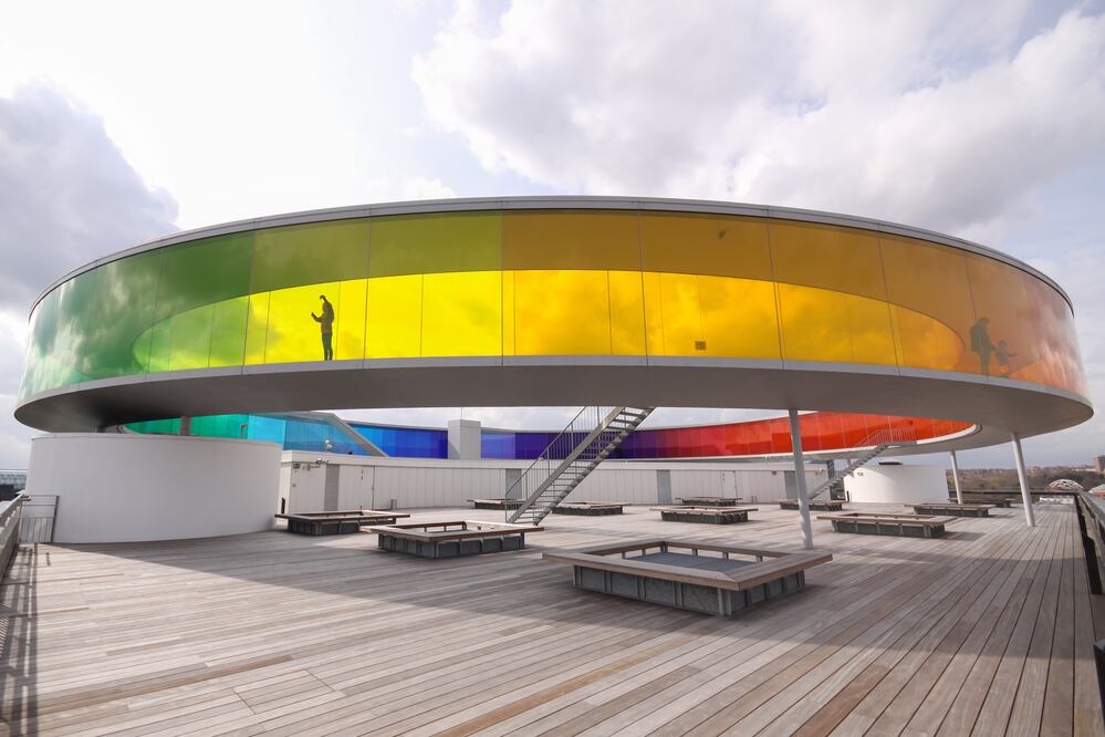 Your Rainbow Panorama, instalación permanente en ARoS, Museo de Arte de Aarhus. (Foto: iStock)