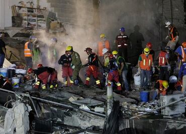 Hallan zona con cuerpos en escombros de Álvaro Obregón 286