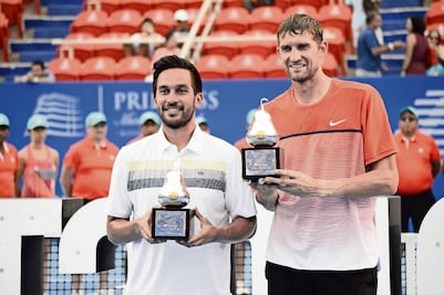 Huey y Mirnyi se coronan en dobles