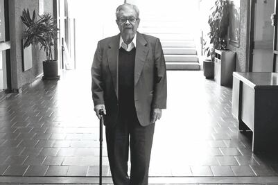 La salud de Miguel León- Portilla muestra mejoría  