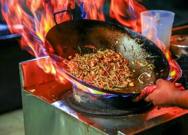Disfruta del año nuevo chino en estos restaurantes con noodles y won ton
