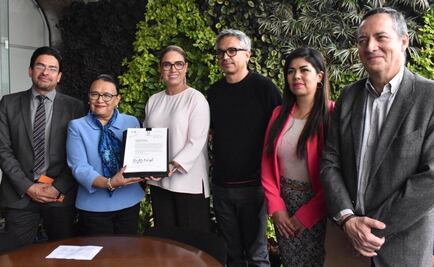 Entregan iniciativa de ley metropolitana a Mesa Directiva del Congreso local