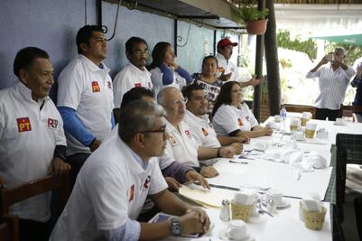 Se divide Sección 59 del SNTE en Oaxaca; fracción respalda a AMLO