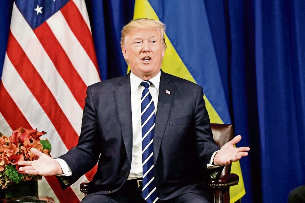 De acuerdo con lo dicho por funcionarios a The Wall Street Journal, Donald Trump podría anunciar las nuevas restricciones este fin de semana. (KEVIN LAMARQUE. REUTERS)