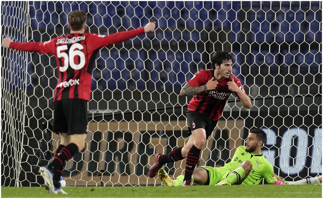 Milan le remonta al Lazio con gol de último minuto; sigue como líder de la Serie A / FOTO: AP