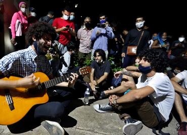 Cuba rompe diálogo con artistas; los acusa de recibir dinero de EU