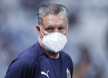 Ricardo Peláez descarta negociar con Almeyda; Leaño es confirmado como interino