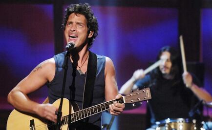 Audioslave toca "Like a Stone" en memoria de Chris Cornell