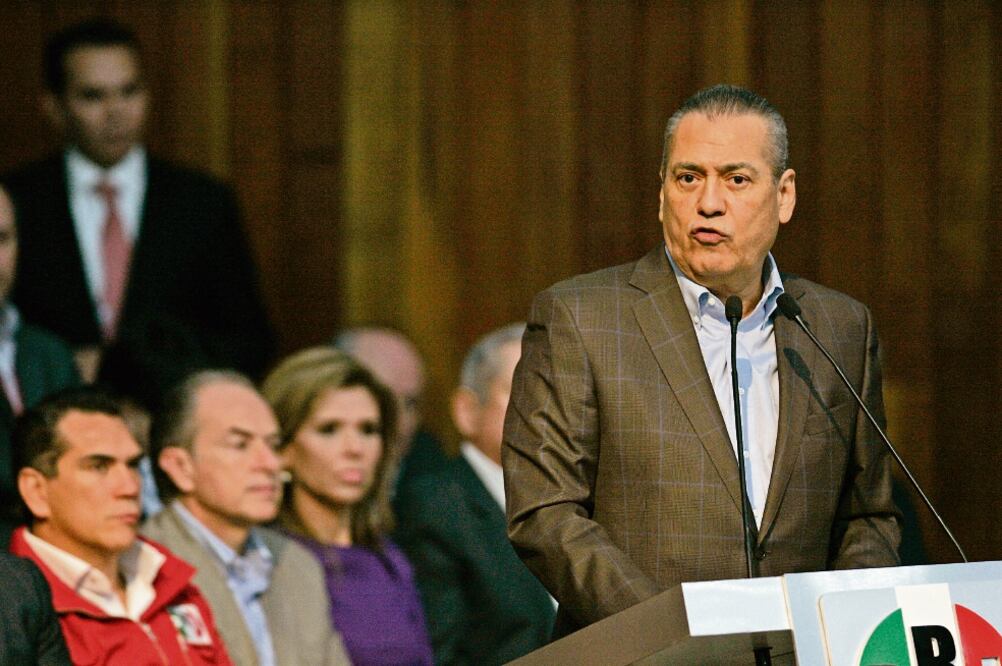 El líder del PRI, Manlio Fabio Beltrones, elogió el rumbo que lleva el país y las reformas avaladas (ARCHIVO. EL UNIVERSAL)