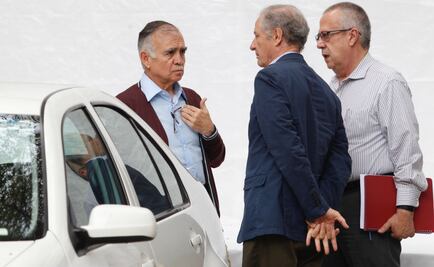 AMLO crea comisión para dialogar con inversionistas del aeropuerto de Texcoco