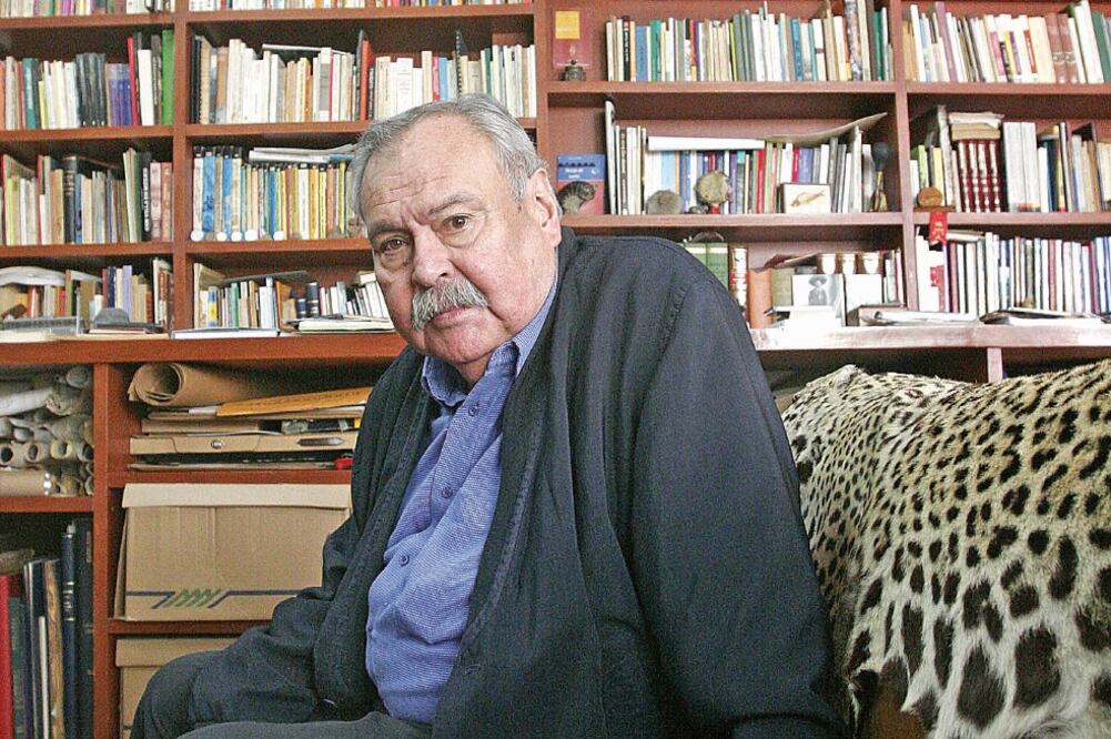 Eraclio Zepeda fue considerado un contador de historias que vivió comprometido con diversas causas sociales (ARCHIVO EL UNIVERSAL)