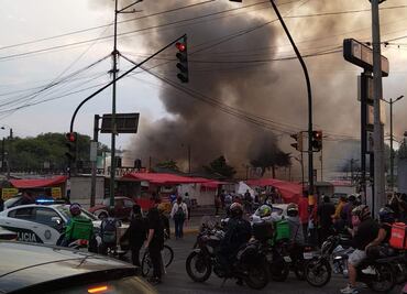 Habilitan dos albergues para familias del Colector 13 por incendio en Lindavista; reportan 30 viviendas afectadas
