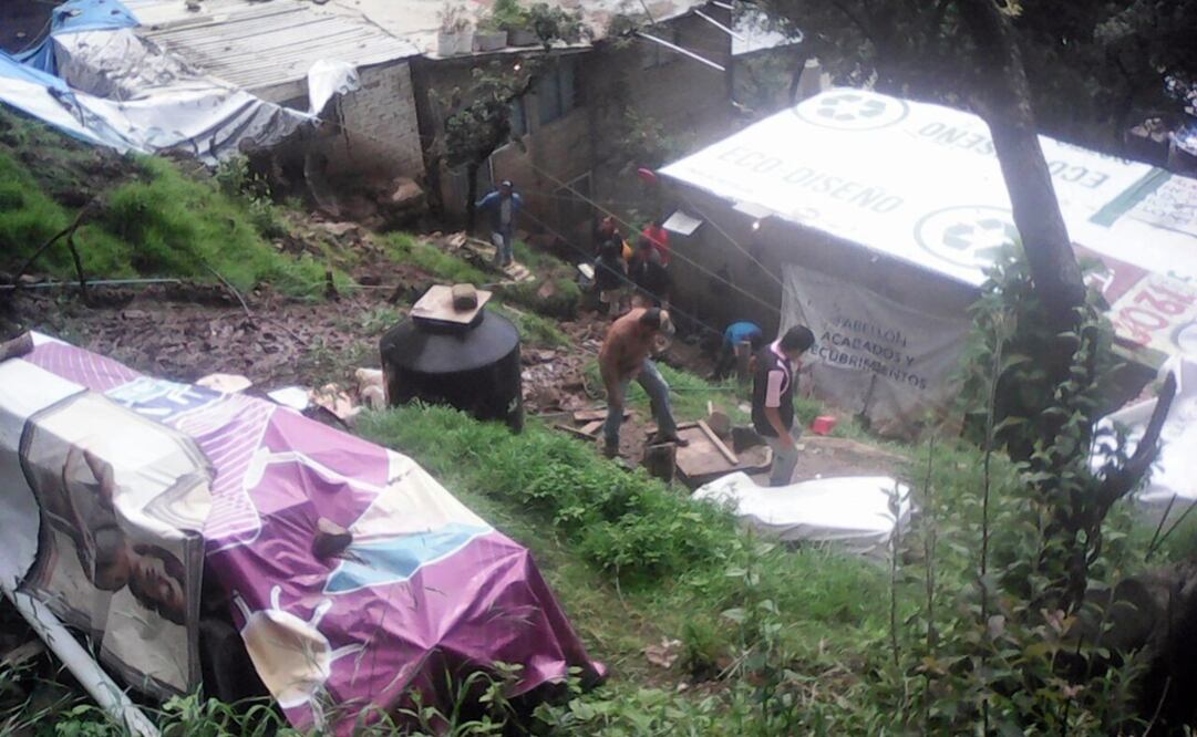 Se registran deslaves en Villa del Carbón y Huixquilucan